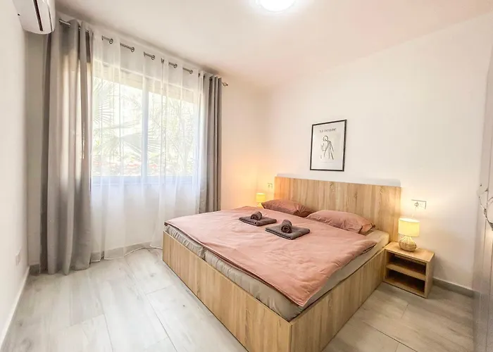 Aqua Dream Retreat D77 *